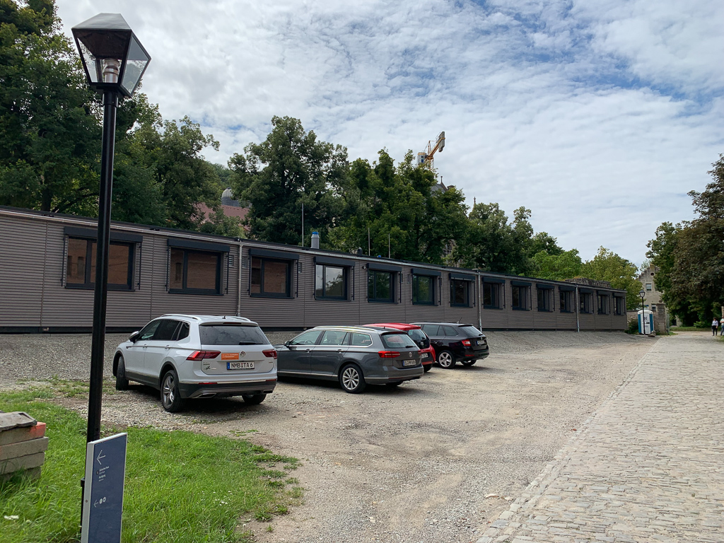 Interimsgebäude